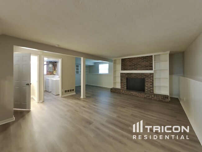 Foto del edificio - 1409 Butternut Ln
