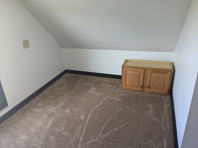 Additional loft space - 1258 Vestal Ave
