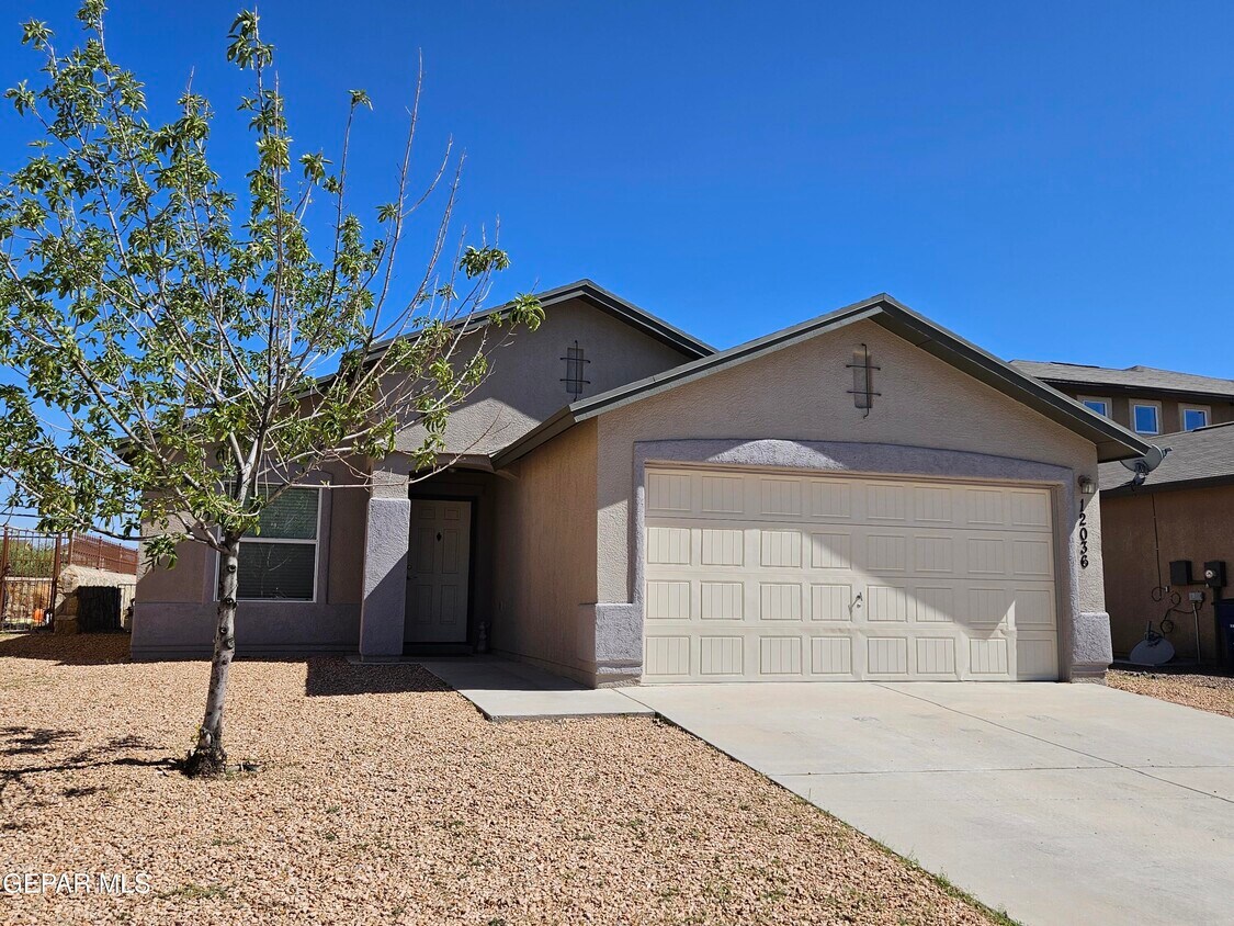 Foto principal - 12036 Copper Head Ln