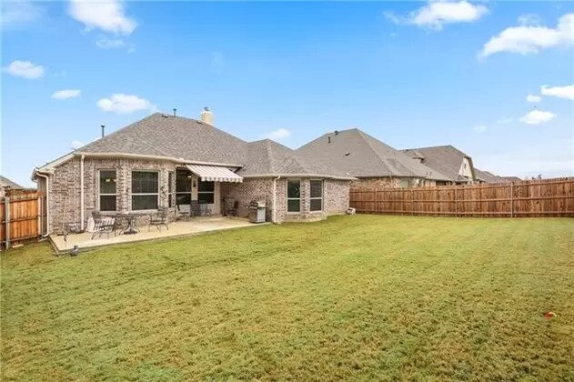 Foto del edificio - 9016 Wichita Ln