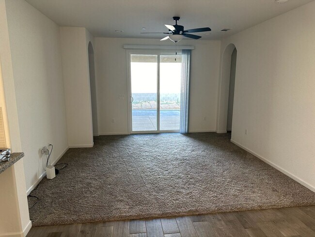 Foto del edificio - 3174 Seymour St