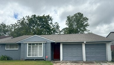 Building Photo - 3831 Heatherbloom Dr