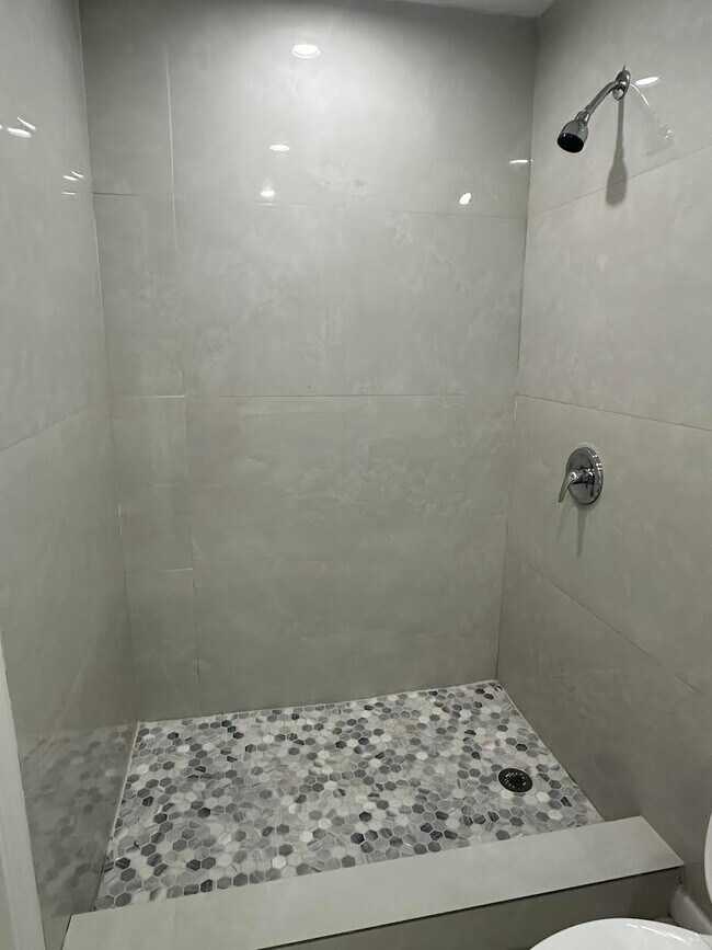 Foto del edificio - 4671 Sunset Ln