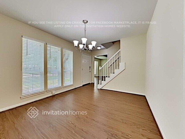Foto del edificio - 210 Blue Ridge Dr
