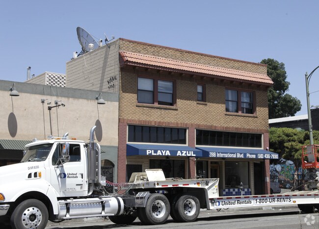 Building Photo - 2816 International Blvd