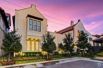 Building Photo - 1104 Mosaico Ln