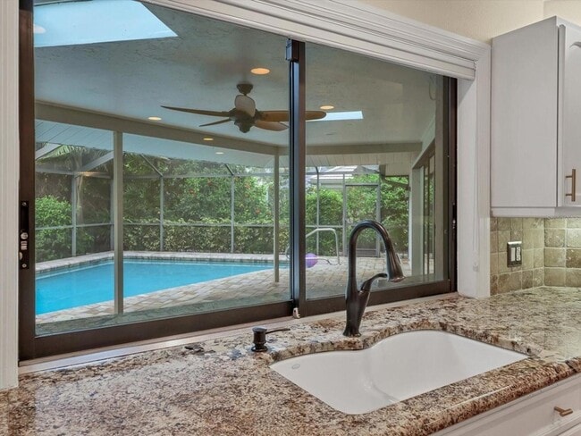 Building Photo - 1612 Pine Harrier Cir