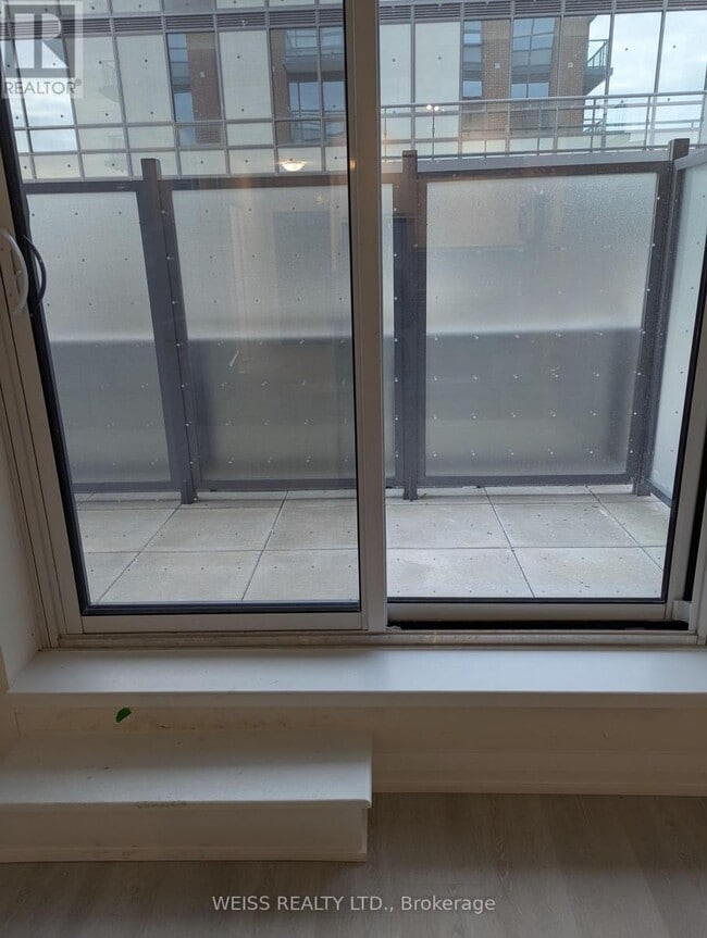 Building Photo - 3260 Sheppard Ave E