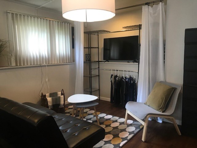Foto del edificio - 318 N Oaklawn Ave