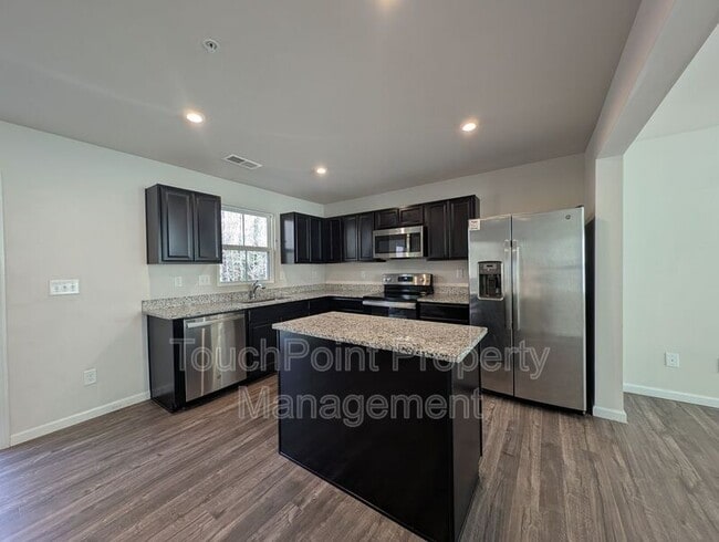 Foto del edificio - 5020 Winding Jordan Ln