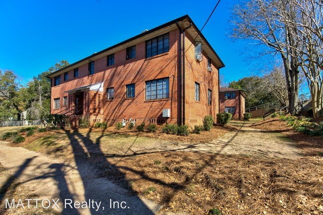 Building Photo - 638 E Park Ave