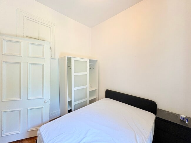 Photo du bâtiment - 3480 Rue Sainte-Famille