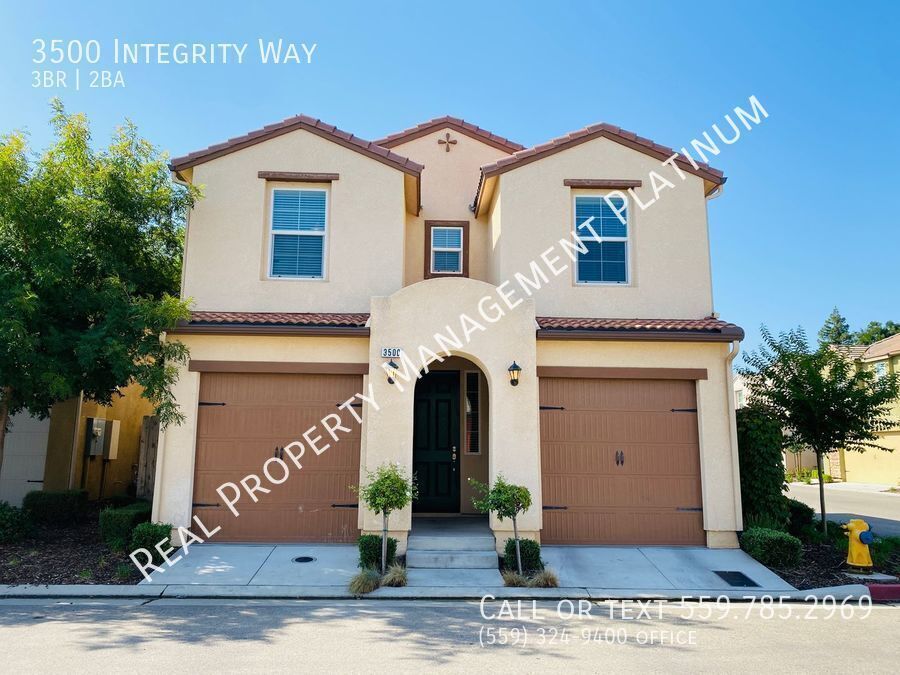 Foto principal - $2,195 Dewolf & Barstow, 3 Bedroom $500 MO...