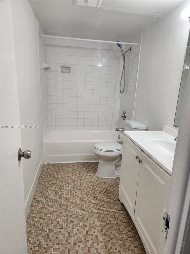 Foto del edificio - 15201 NE 6th Ave