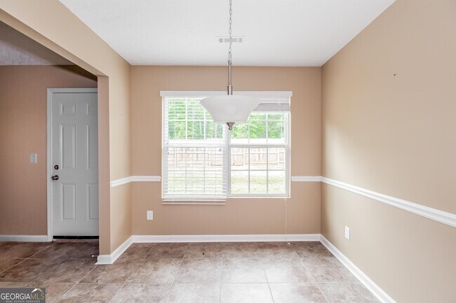 Building Photo - 115 Bramble Bush Trail