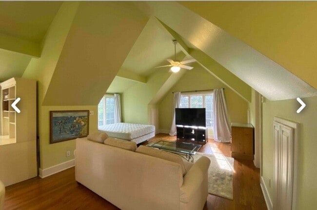 Building Photo - 376 N Williams Dr