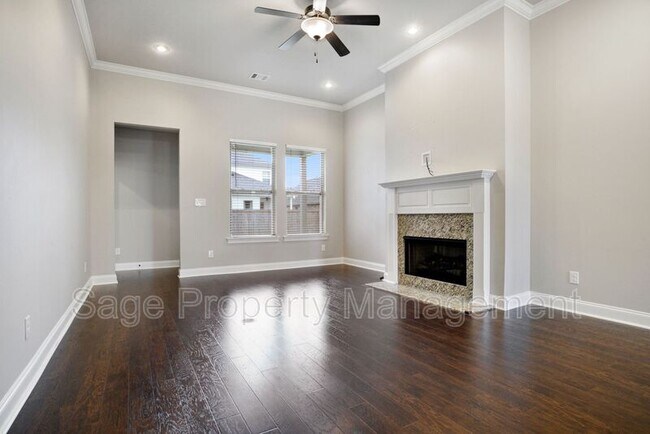 Building Photo - 36418 Belle Journee Ave
