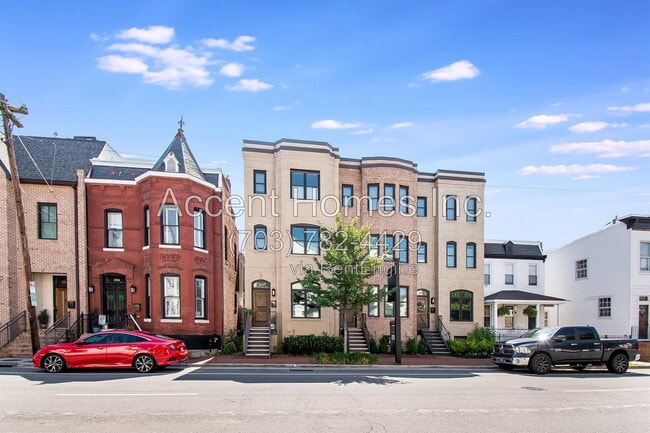 Photo - 210 South Patrick Street Townhome