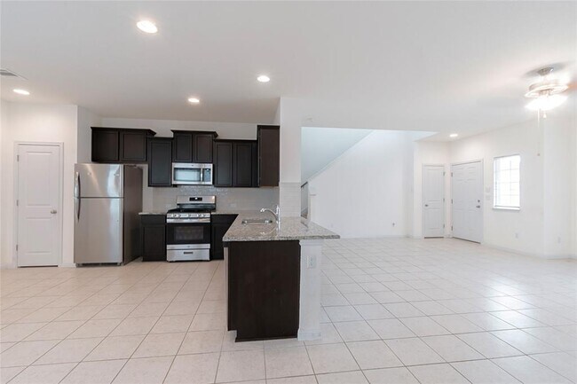 Building Photo - 217 Bent Creek Dr