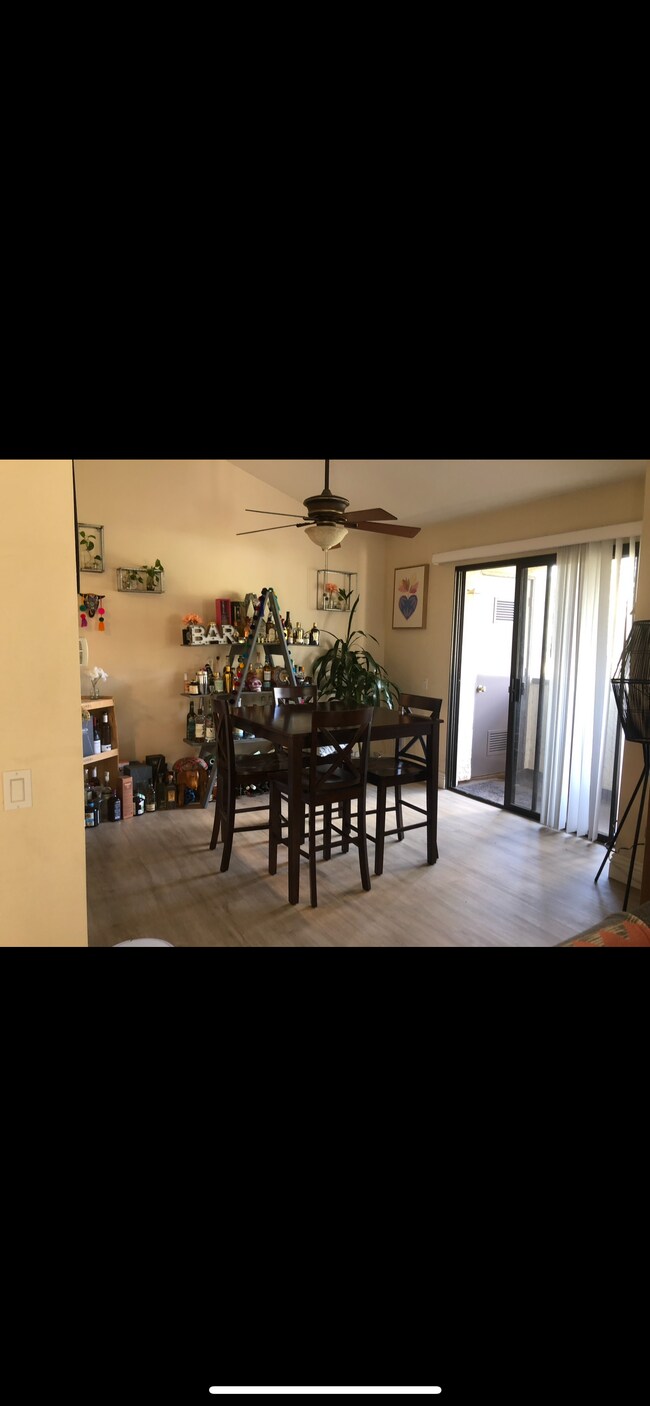 Building Photo - 944 Lupine Hills Dr
