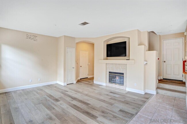 Foto del edificio - 6471 Terraza Portico