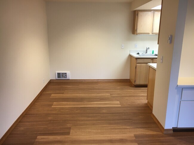 Foto del edificio - Meridian Place Apartments