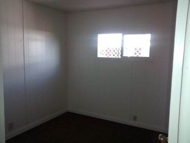 Building Photo - 150 Torrey Pine Ln
