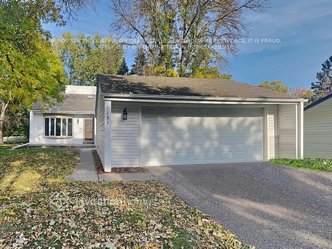 Building Photo - 1131 Benton Way
