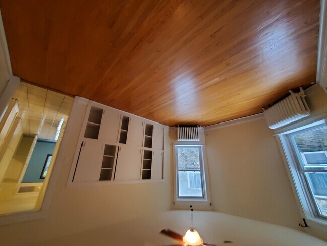 Foto del edificio - 3912 N Monticello Ave