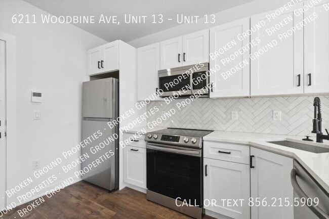 Building Photo - 6211 Woodbine Ave