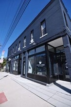 Building Photo - 246 W 5th Ave