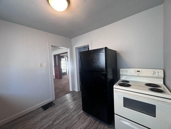 Building Photo - 1514 Franklin-N