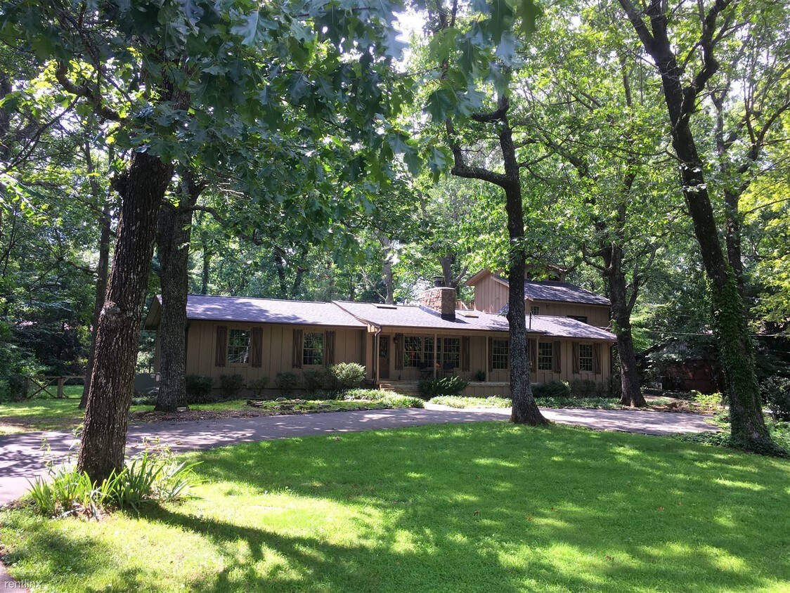 Foto del edificio - 500 Monte Sano Blvd SE