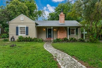 Building Photo - 160 W Edgewood Pl