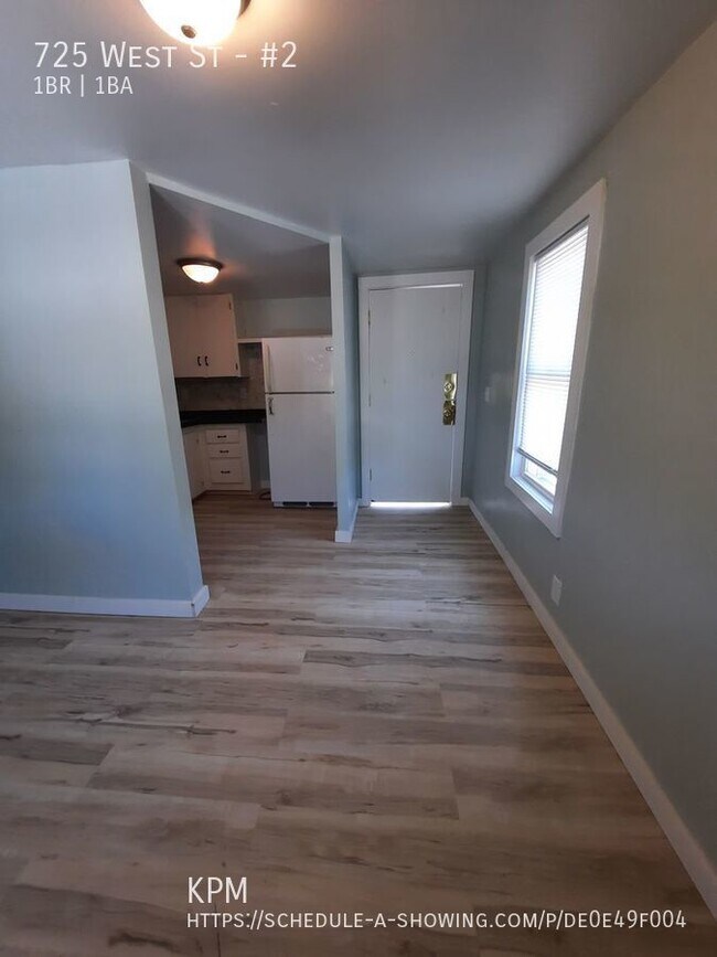 Foto del edificio - 725 West St