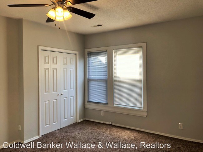Building Photo - 3 br, 2 bath House - 2615 Fenwood Drive