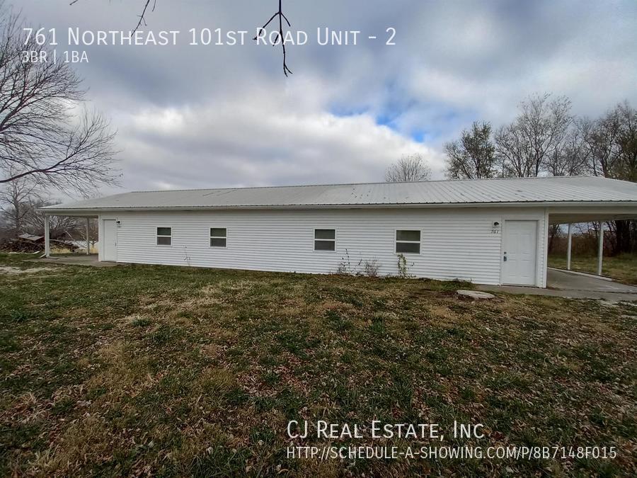 761 NE 101st Rd Unit 2, Warrensburg, MO 64093 Room for Rent in