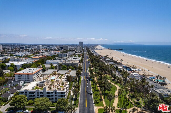 Foto del edificio - 701 Ocean Ave