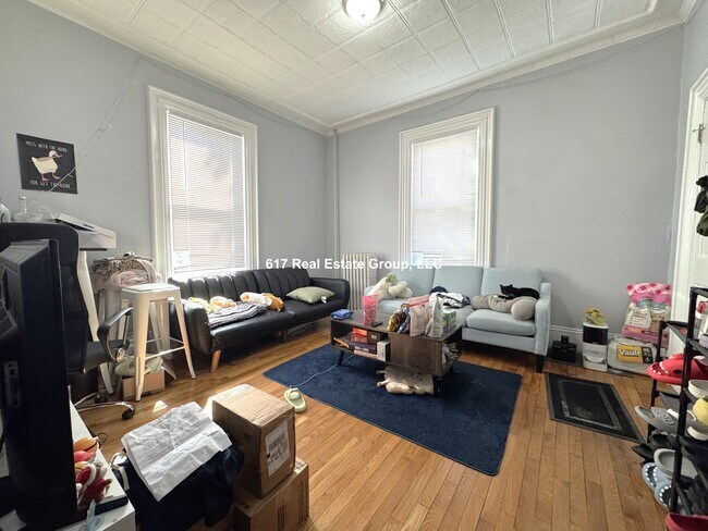 Building Photo - 18 Allston St