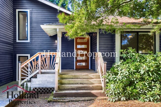 Foto del edificio - 3 Bedroom home in Aloha