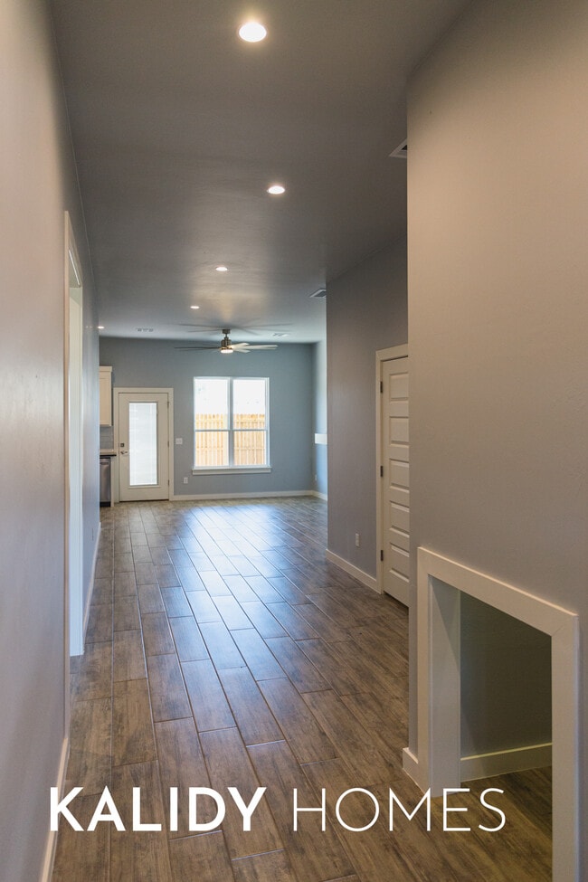 Photo - 629 Remington Ave House