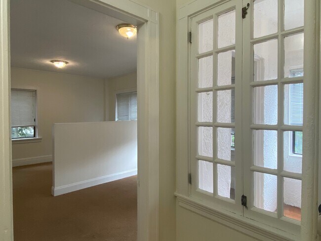 Foto del edificio - 230 Walnut St