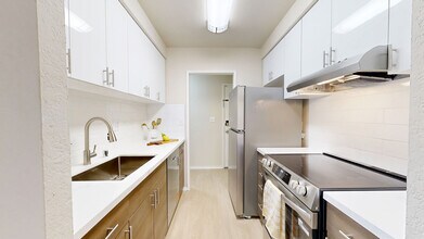 Interior Photo - Marina Playa
