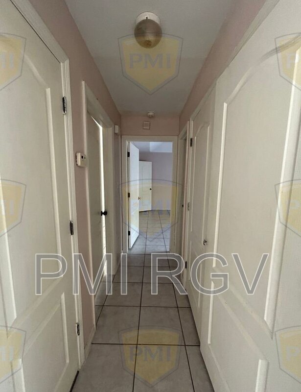 Foto del edificio - 1817 Tierra Dulce Dr