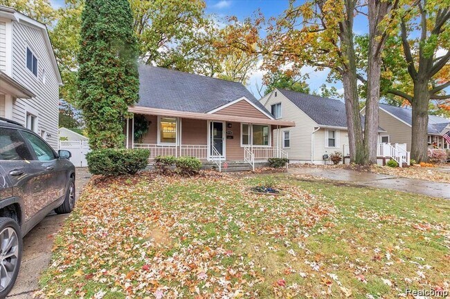 Foto del edificio - Elegance Turn-Key 3BR/3BA Home Steps from Beaumont – Fully Updated & Ideally Located