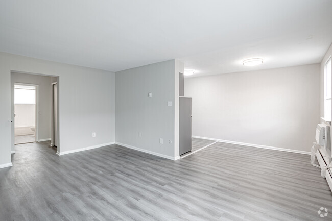 1HAB, 1BA - 740 ft² - Coventry Place Apartments