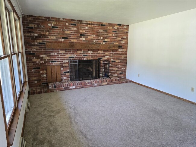 Foto del edificio - 719 W Old Rte 422