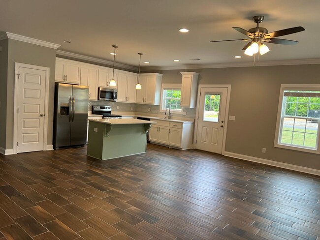 Foto del edificio - Available for July!