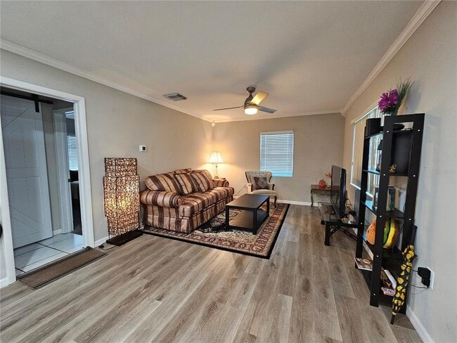 Foto del edificio - 2117 Ivey Ln