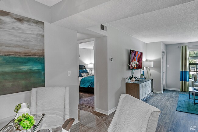 Foto del edificio - 2538 Village Blvd